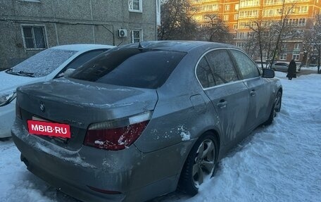 BMW 5 серия, 2006 год, 1 500 000 рублей, 4 фотография