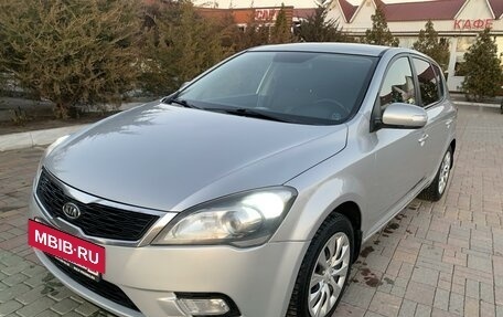 KIA cee'd I рестайлинг, 2011 год, 800 000 рублей, 5 фотография