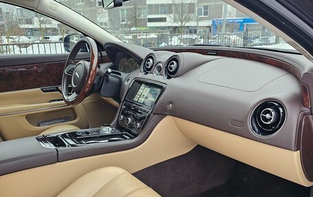 Jaguar XJ IV (X351), 2014 год, 2 890 000 рублей, 14 фотография