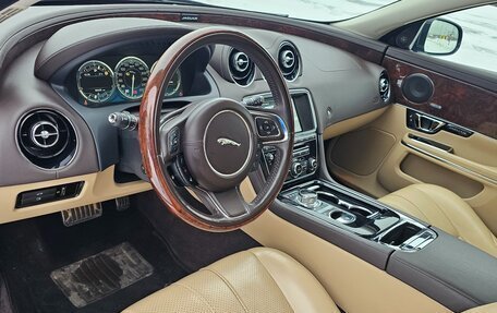 Jaguar XJ IV (X351), 2014 год, 2 890 000 рублей, 13 фотография