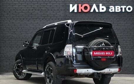 Mitsubishi Pajero IV, 2011 год, 1 950 000 рублей, 7 фотография