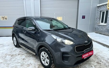 KIA Sportage IV рестайлинг, 2018 год, 1 779 000 рублей, 3 фотография