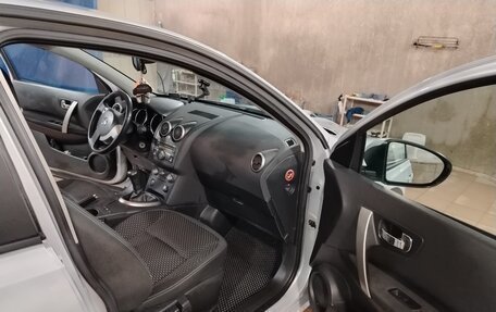 Nissan Qashqai, 2009 год, 1 090 000 рублей, 9 фотография