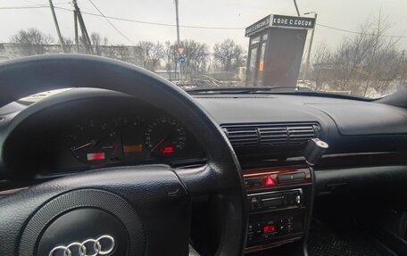 Audi A4, 1999 год, 600 000 рублей, 24 фотография