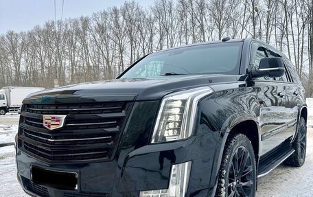 Cadillac Escalade IV, 2019 год, 7 930 000 рублей, 1 фотография