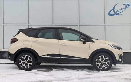 Renault Kaptur I рестайлинг, 2018 год, 1 600 000 рублей, 5 фотография