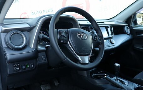 Toyota RAV4, 2017 год, 2 500 000 рублей, 10 фотография