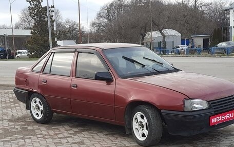 Opel Kadett E рестайлинг, 1988 год, 108 000 рублей, 3 фотография