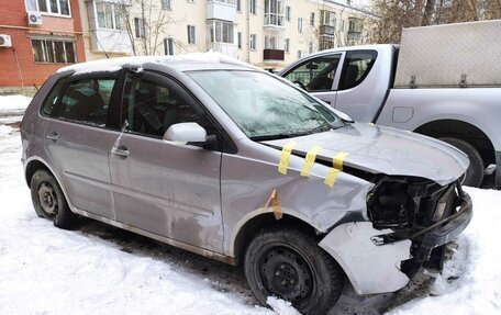 Volkswagen Polo IV рестайлинг, 2005 год, 450 000 рублей, 10 фотография