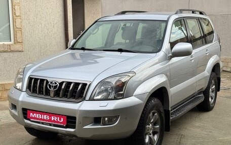 Toyota Land Cruiser Prado 120 рестайлинг, 2008 год, 3 550 000 рублей, 7 фотография