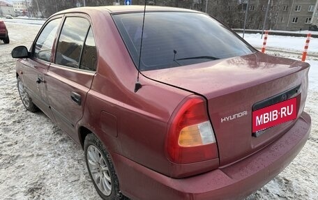 Hyundai Accent II, 2005 год, 285 000 рублей, 2 фотография