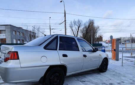 Daewoo Nexia I рестайлинг, 2008 год, 270 000 рублей, 4 фотография