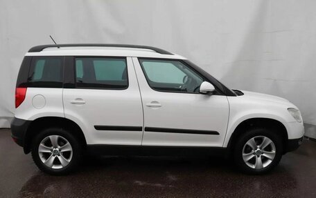 Skoda Yeti I рестайлинг, 2011 год, 879 000 рублей, 7 фотография