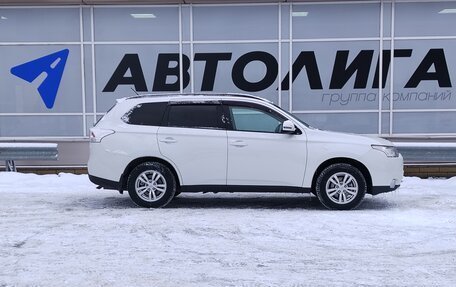 Mitsubishi Outlander III рестайлинг 3, 2013 год, 1 274 000 рублей, 3 фотография