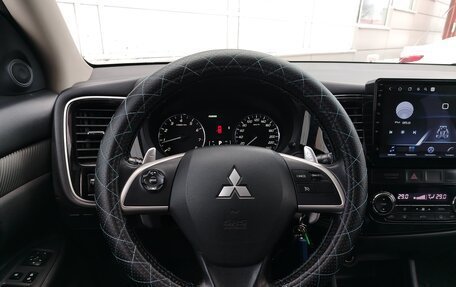 Mitsubishi Outlander III рестайлинг 3, 2013 год, 1 274 000 рублей, 7 фотография