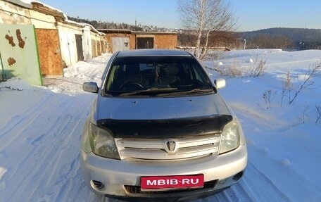 Toyota Ist II, 2002 год, 350 000 рублей, 1 фотография