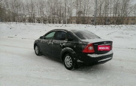 Ford Focus II рестайлинг, 2011 год, 699 000 рублей, 2 фотография