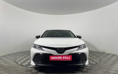 Toyota Camry, 2019 год, 2 359 000 рублей, 2 фотография