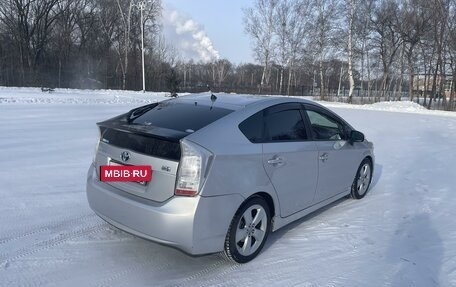 Toyota Prius, 2010 год, 1 050 000 рублей, 5 фотография