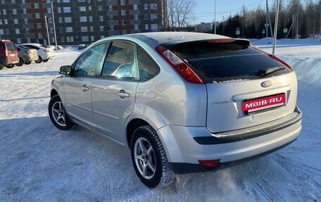 Ford Focus II рестайлинг, 2005 год, 398 000 рублей, 3 фотография