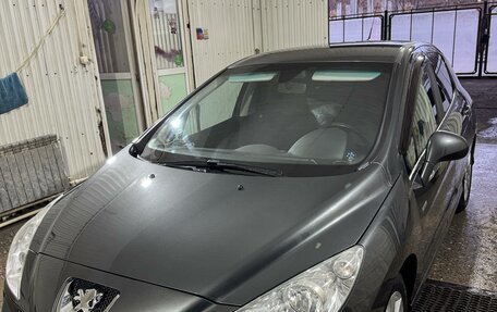 Peugeot 308 II, 2011 год, 720 000 рублей, 2 фотография