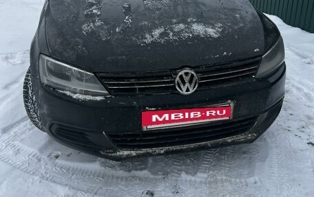 Volkswagen Jetta VI, 2011 год, 970 000 рублей, 5 фотография