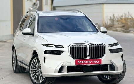 BMW X7, 2023 год, 14 000 000 рублей, 4 фотография