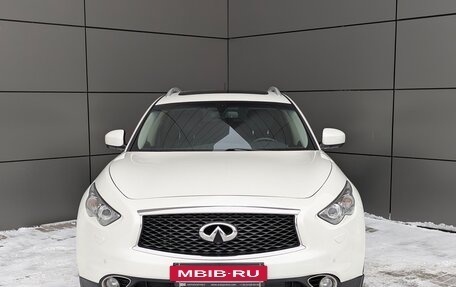 Infiniti QX70, 2017 год, 2 999 000 рублей, 10 фотография