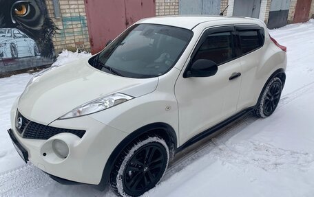 Nissan Juke II, 2013 год, 1 138 000 рублей, 8 фотография