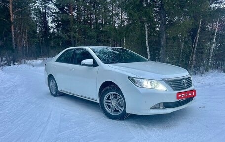 Toyota Camry, 2014 год, 2 099 000 рублей, 10 фотография