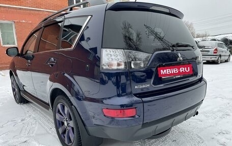 Mitsubishi Outlander III рестайлинг 3, 2011 год, 1 585 000 рублей, 7 фотография