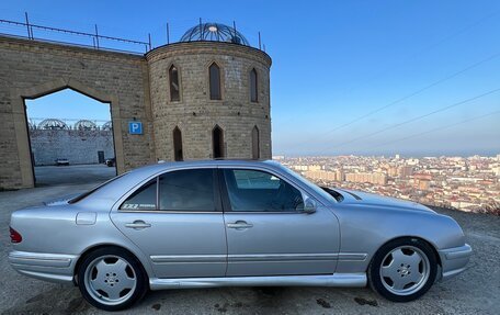 Mercedes-Benz E-Класс, 2000 год, 950 000 рублей, 4 фотография