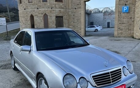 Mercedes-Benz E-Класс, 2000 год, 950 000 рублей, 8 фотография