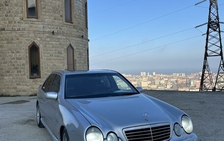 Mercedes-Benz E-Класс, 2000 год, 950 000 рублей, 2 фотография