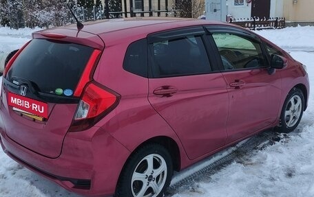 Honda Fit III, 2018 год, 1 450 000 рублей, 6 фотография