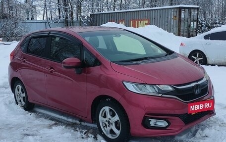 Honda Fit III, 2018 год, 1 450 000 рублей, 8 фотография