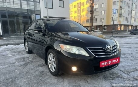 Toyota Camry, 2010 год, 1 390 000 рублей, 2 фотография