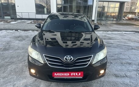 Toyota Camry, 2010 год, 1 390 000 рублей, 4 фотография