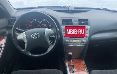 Toyota Camry, 2010 год, 1 390 000 рублей, 9 фотография