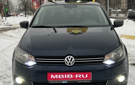 Volkswagen Polo VI (EU Market), 2012 год, 630 000 рублей, 2 фотография