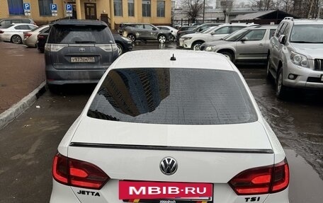 Volkswagen Jetta VI, 2012 год, 1 400 000 рублей, 10 фотография