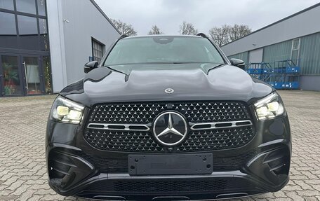 Mercedes-Benz GLE, 2024 год, 16 950 000 рублей, 2 фотография