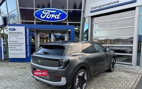 Ford Explorer VI, 2024 год, 6 575 000 рублей, 4 фотография