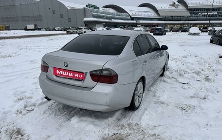 BMW 3 серия, 2005 год, 900 000 рублей, 2 фотография