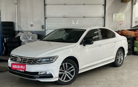 Volkswagen Passat B8 рестайлинг, 2017 год, 2 350 000 рублей, 2 фотография