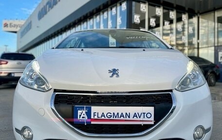 Peugeot 208 II, 2013 год, 837 000 рублей, 9 фотография