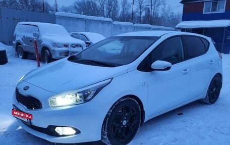 KIA cee'd III, 2012 год, 1 250 000 рублей, 2 фотография