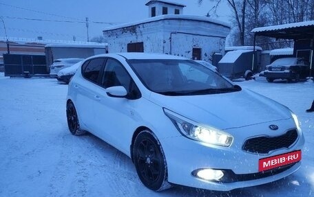 KIA cee'd III, 2012 год, 1 250 000 рублей, 7 фотография