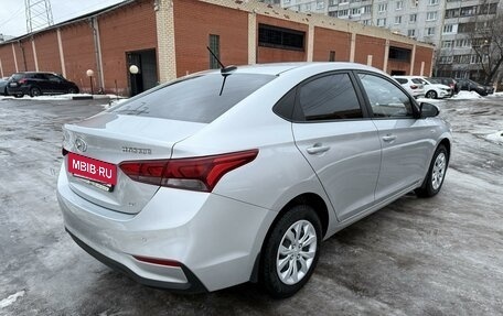 Hyundai Solaris II рестайлинг, 2018 год, 1 570 000 рублей, 9 фотография