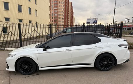 Toyota Camry, 2022 год, 4 300 000 рублей, 7 фотография